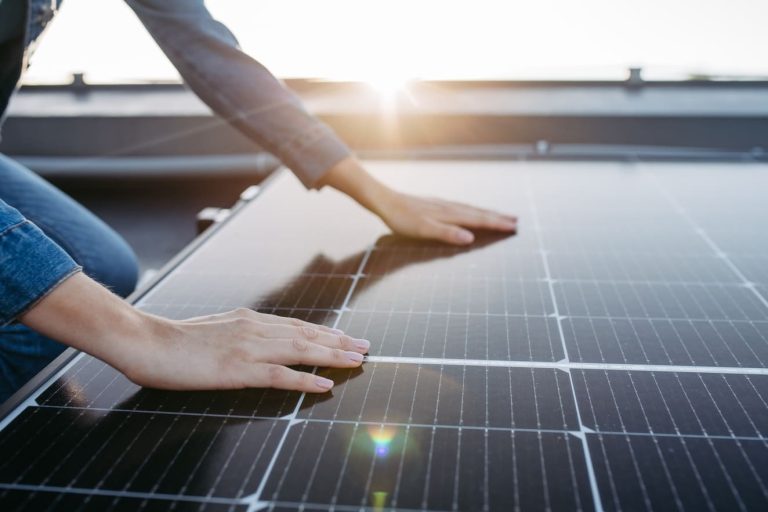 installer des panneaux solaires avec RivaluxConcept à Nice - qualité garantie 100%